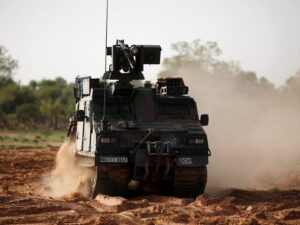 Tracked personnel carrier